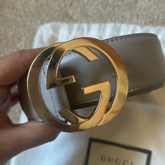 Authentic Gucci Leather belt with interlocking G - Picture 3 of 5